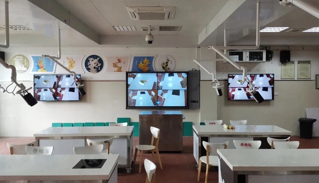 东莞职业学院.jpg